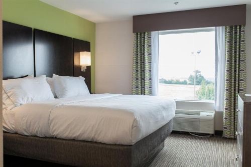 Holiday Inn Express & Suites Sweetwater image 27